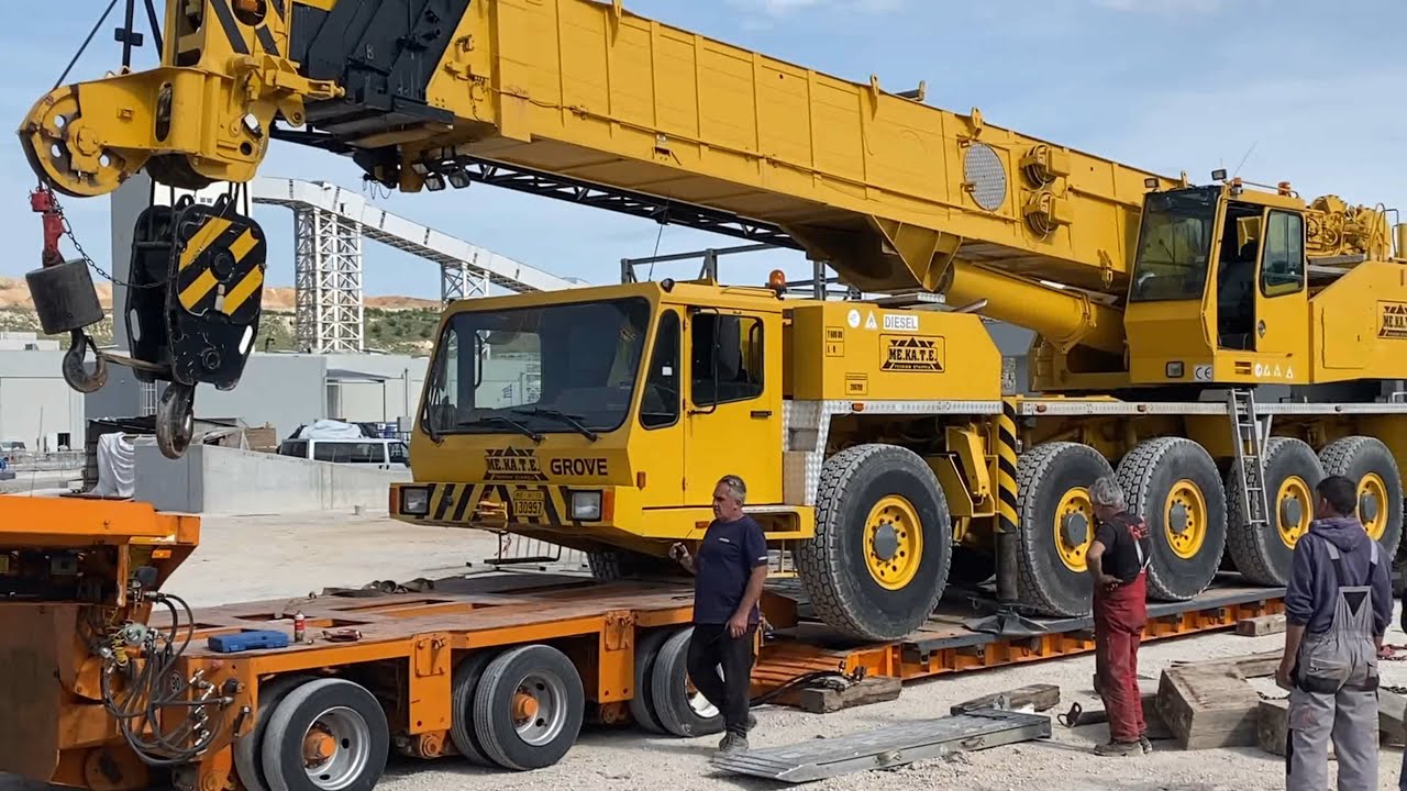 Rough Terrain Cranes Vs All Terrain Cranes Crane Laptops